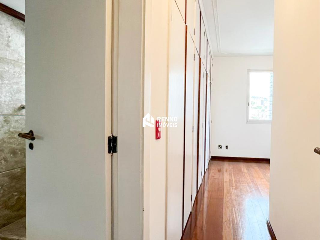 Apartamento, Funcionários, 4 Quartos, 2 Vagas, 4 Suítes