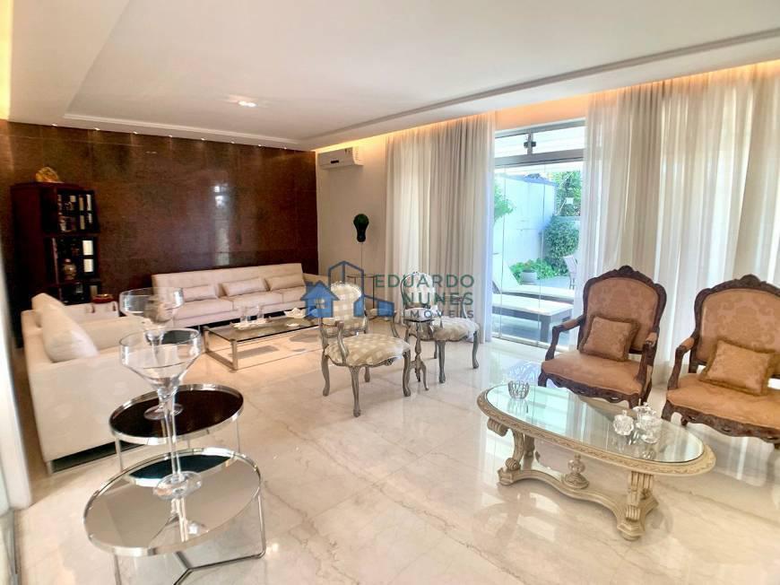 Casa, Cidade Jardim, 7 Quartos, 12 Vagas, 3 Suítes