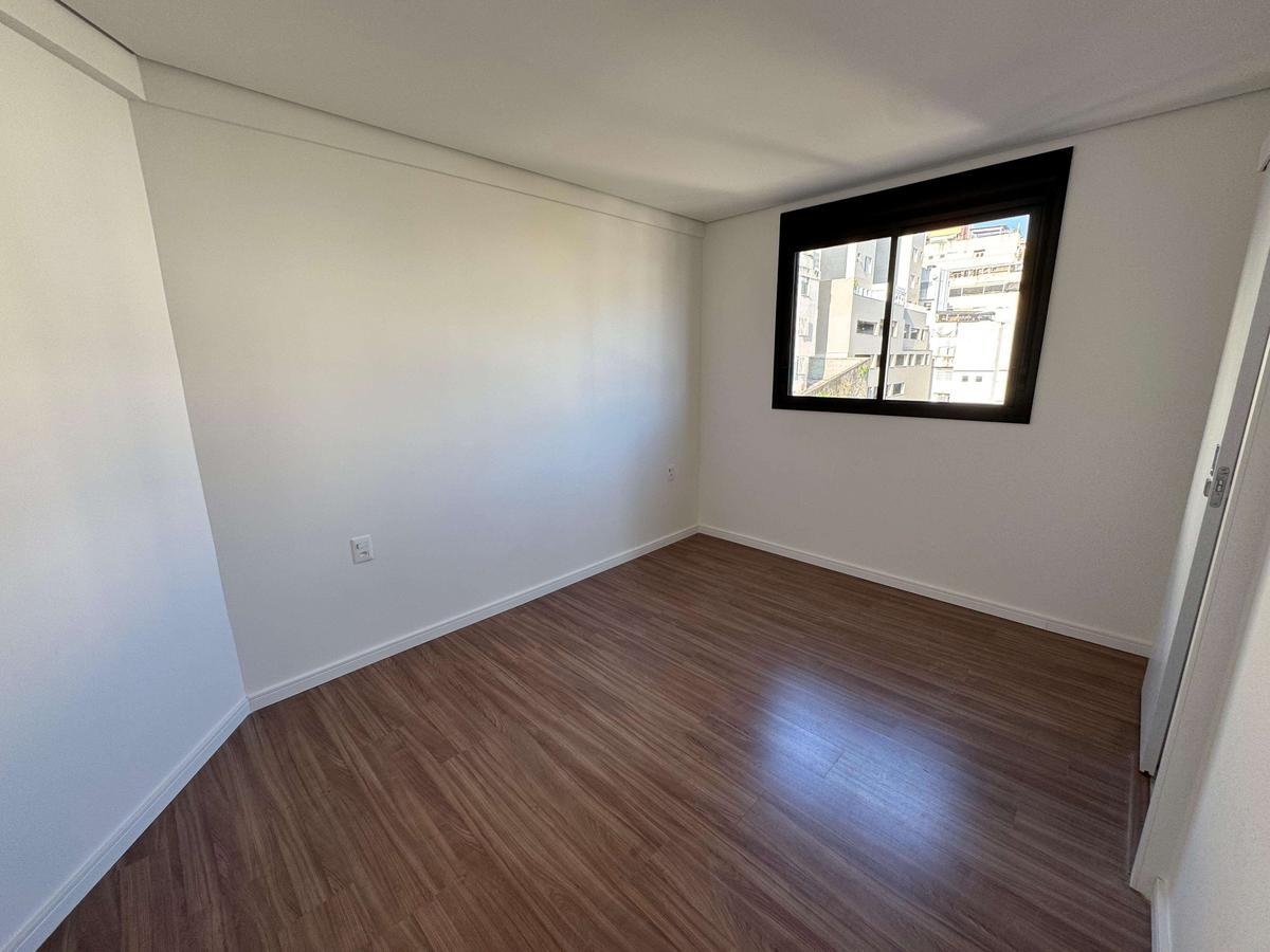 Cobertura, Serra, 2 Quartos, 2 Vagas, 1 Suíte