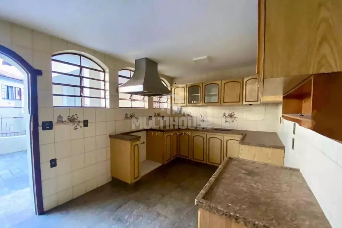 Casa, São Luiz (pampulha), 4 Quartos, 10 Vagas, 2 Suítes