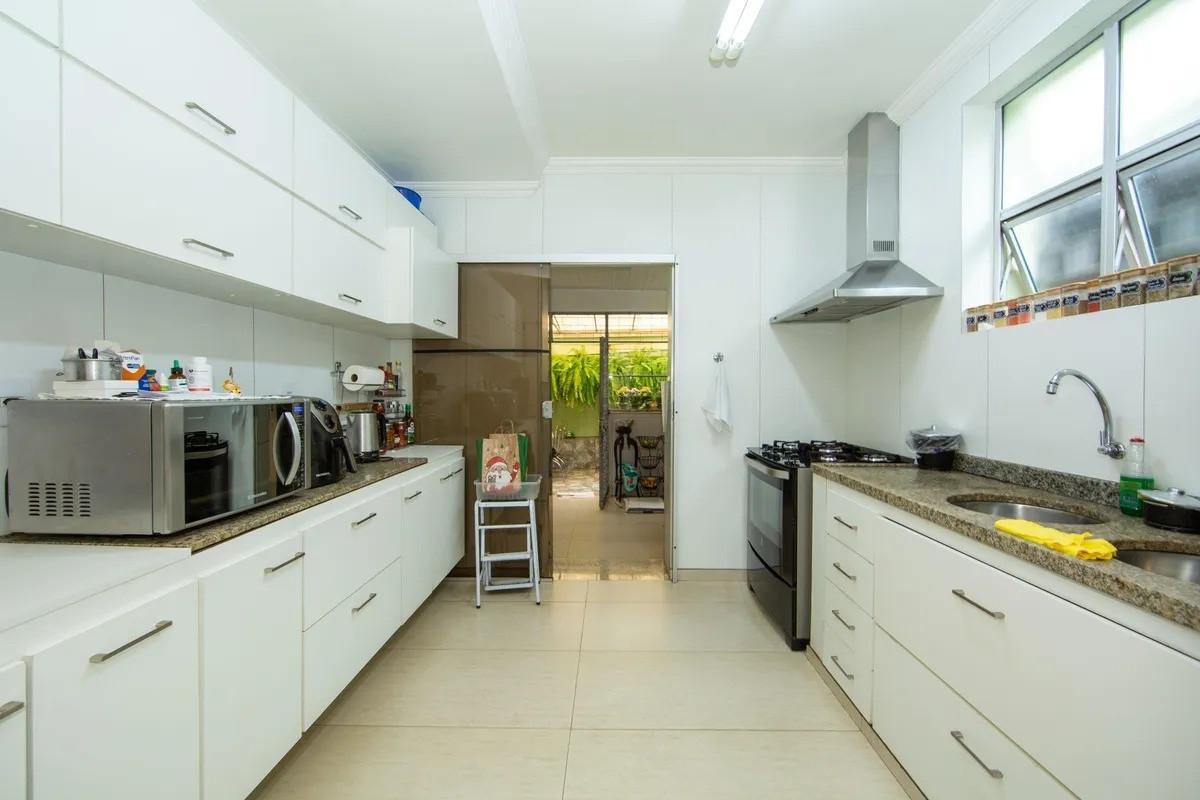 Casa, Prado, 5 Quartos, 6 Vagas, 2 Suítes