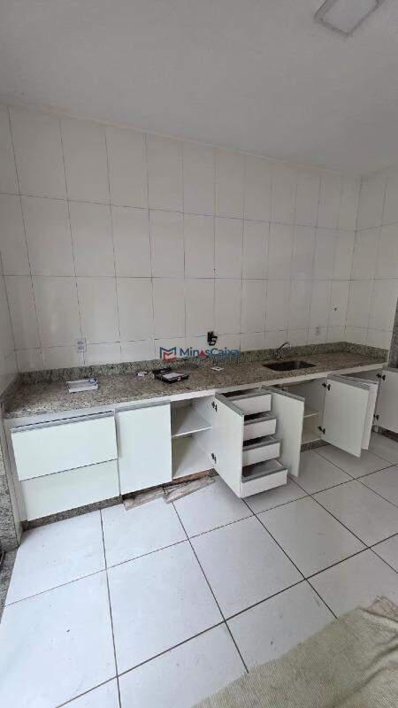 Casa, João XXIII, 3 Quartos, 1 Vaga, 1 Suíte
