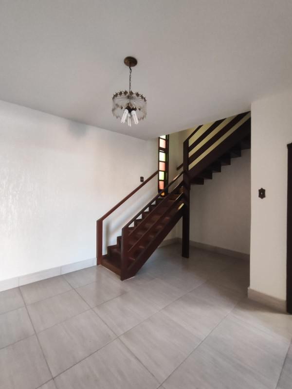 Casa, Caiçaras, 5 Quartos, 3 Vagas, 1 Suíte