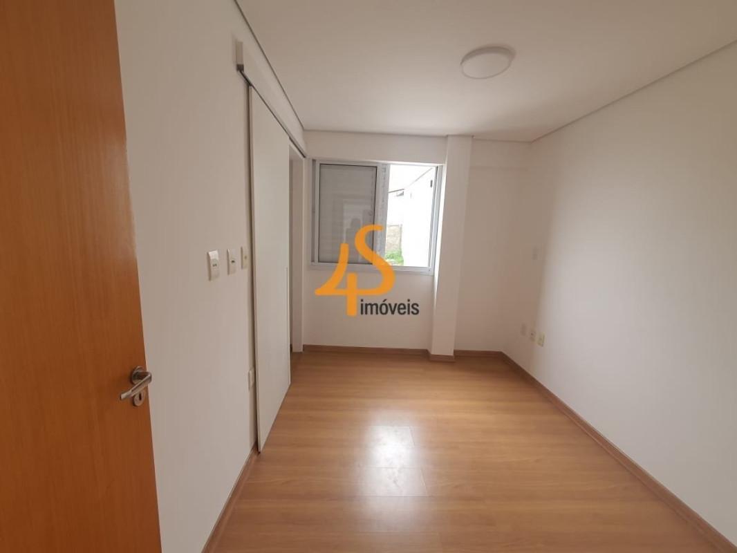 Cobertura, Heliópolis, 2 Quartos, 2 Vagas, 1 Suíte