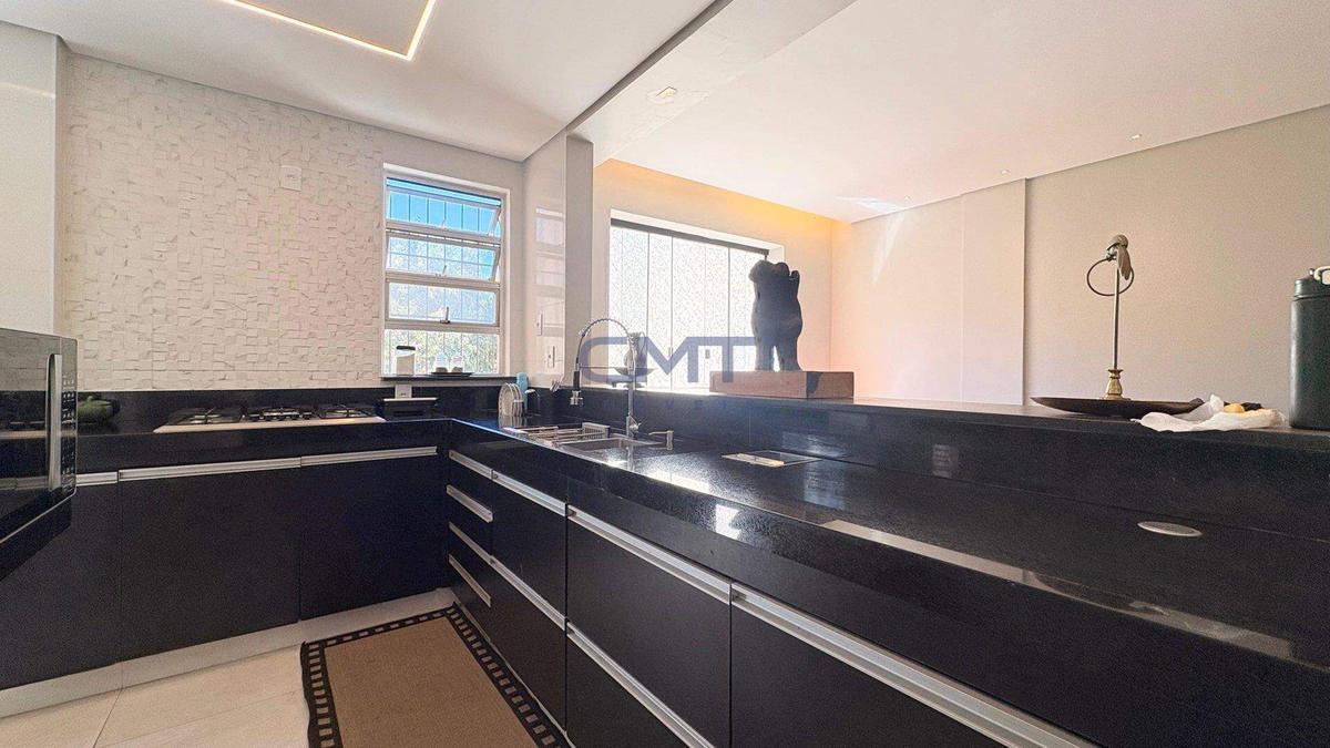 Apartamento, Vila Paris, 3 Quartos, 2 Vagas, 1 Suíte