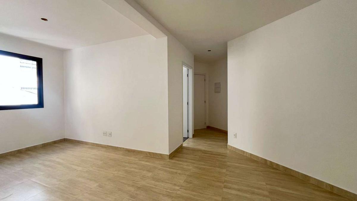 Apartamento, Serra, 2 Quartos, 2 Vagas, 1 Suíte