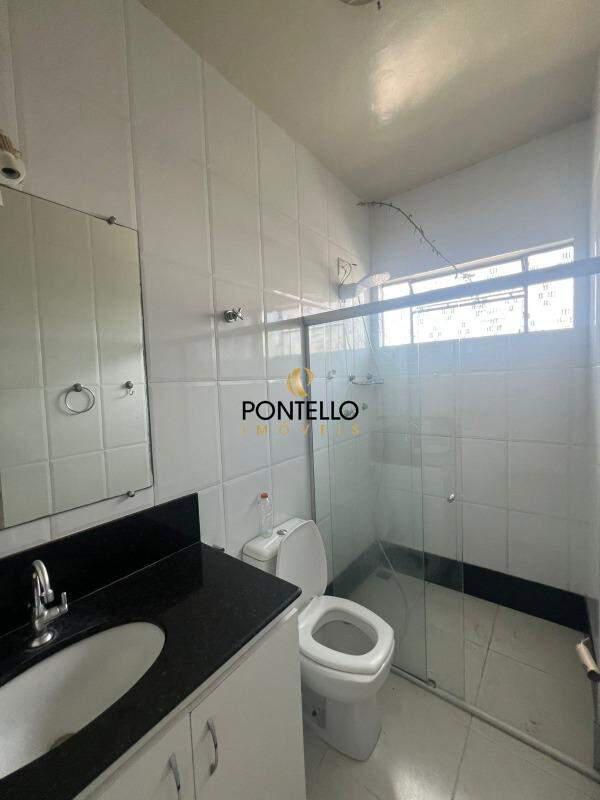 Casa, São Dimas, 3 Quartos, 4 Vagas, 1 Suíte