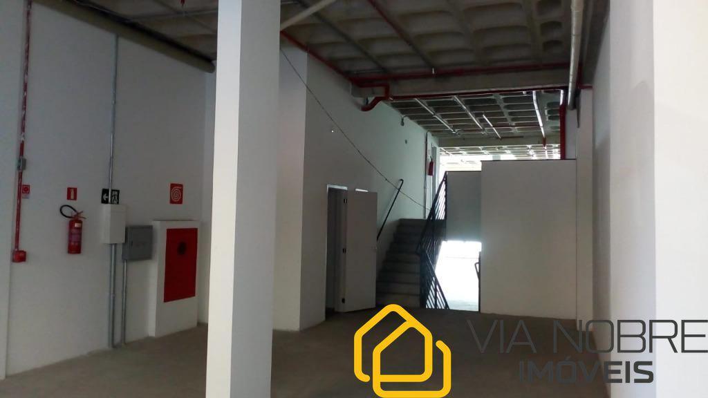 Loja, Buritis, 2 Vagas