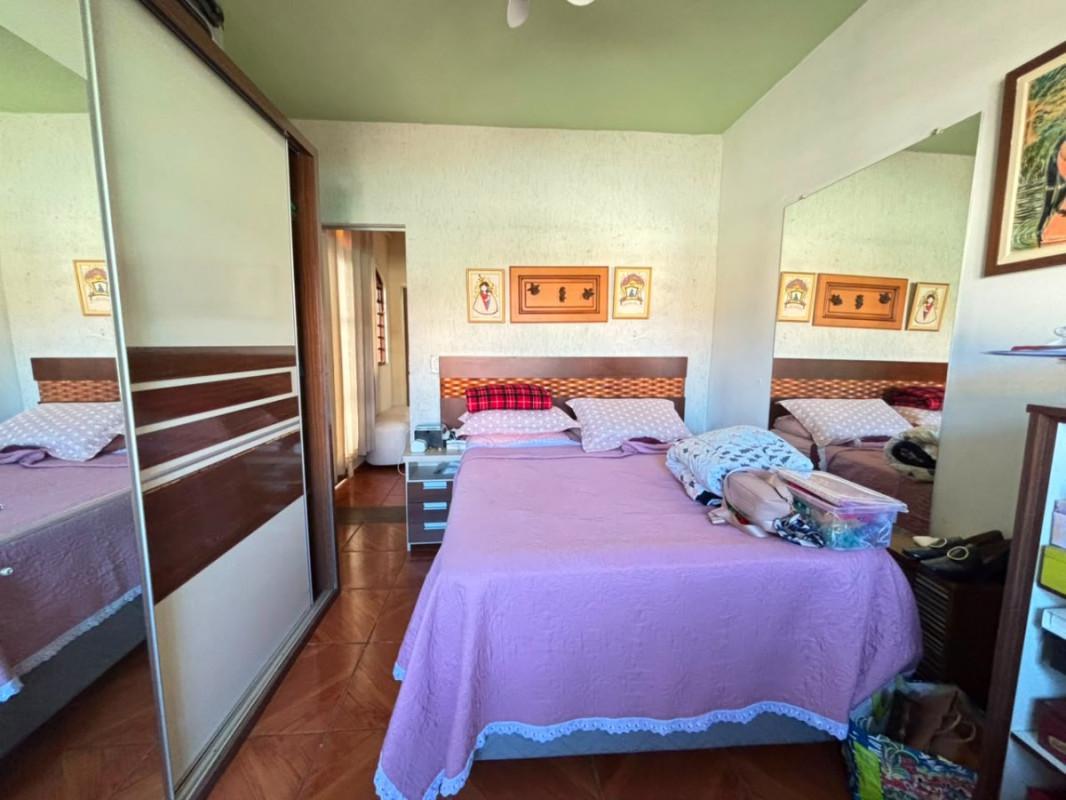 Casa, Graça, 3 Quartos, 1 Vaga, 1 Suíte
