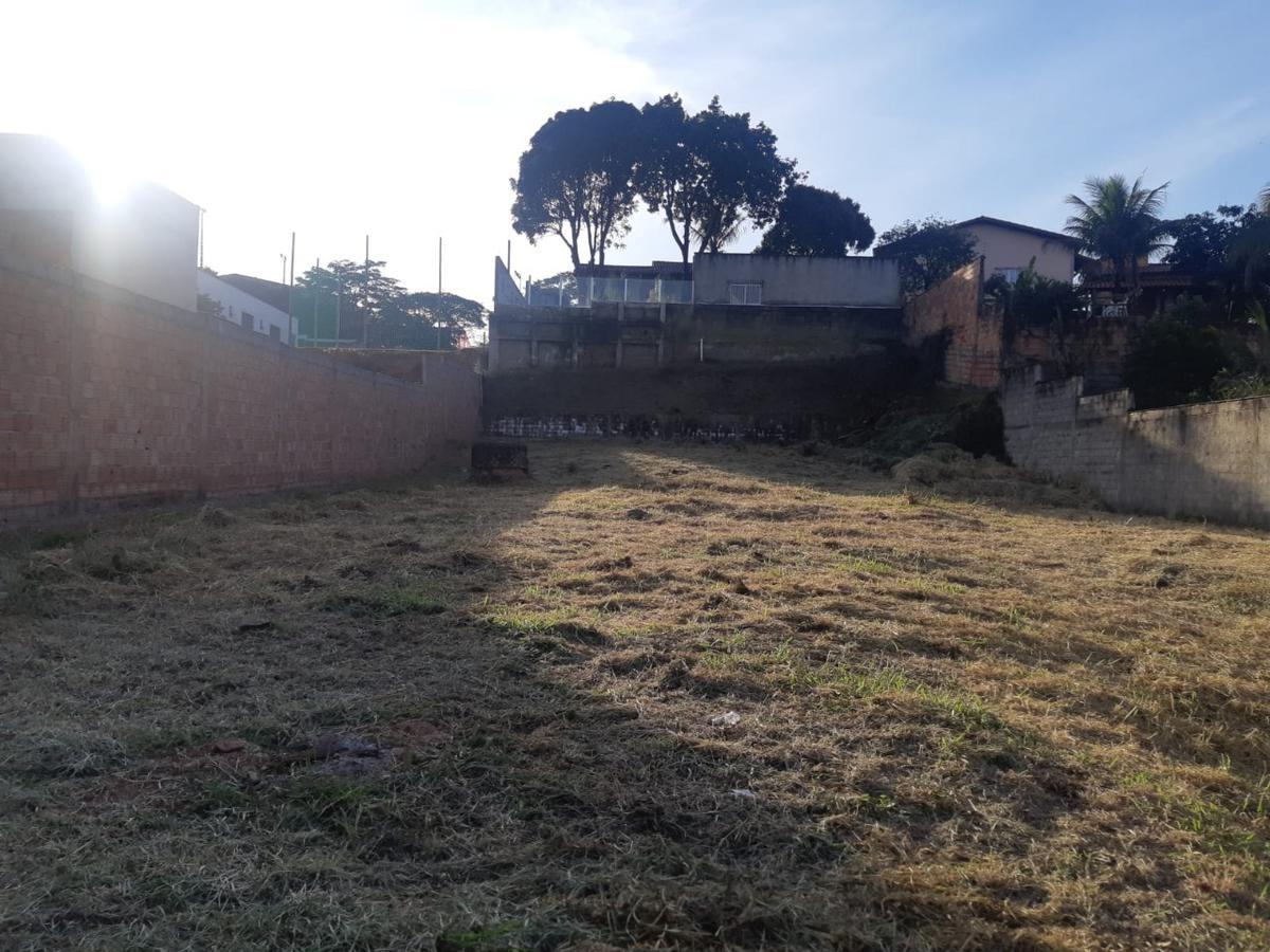 Lote, Bandeirantes (pampulha), 0 Quarto, 0 Vaga