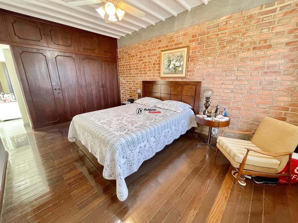 Casa, Itapoã, 4 Quartos, 6 Vagas, 1 Suíte