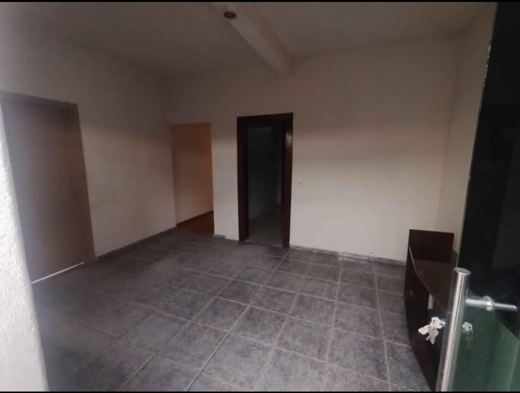 Casa, Olaria, 5 Quartos, 2 Vagas, 1 Suíte