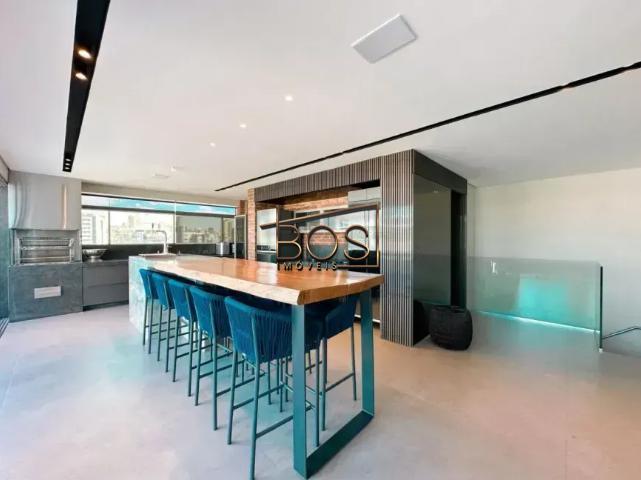 Cobertura, Centro, 3 Quartos, 4 Vagas, 2 Suítes