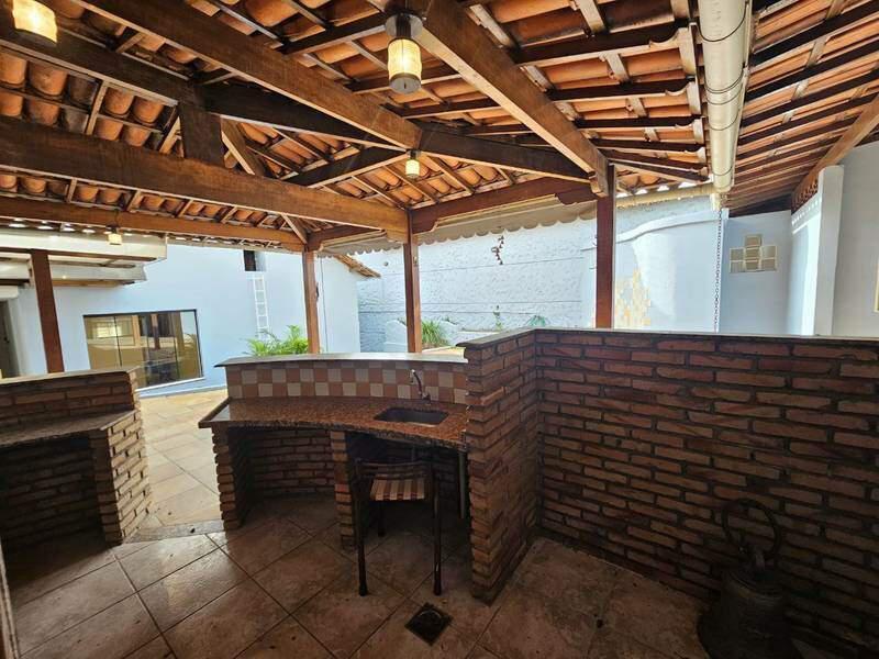 Casa, São Lucas, 3 Quartos, 4 Vagas, 2 Suítes