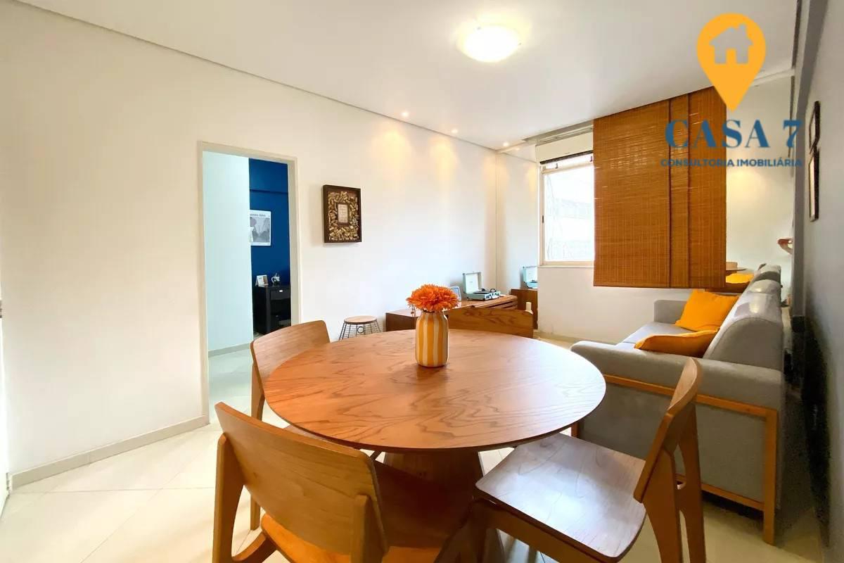 Apartamento, Centro, 2 Quartos, 0 Vaga