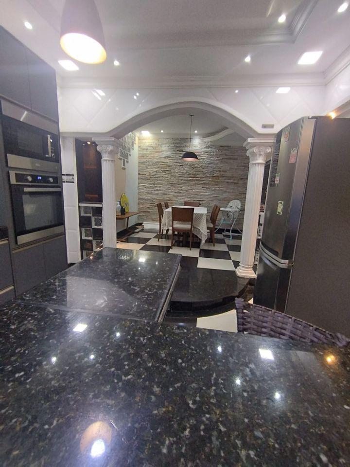 Casa, Sapucaias III, 4 Quartos, 2 Vagas, 2 Suítes