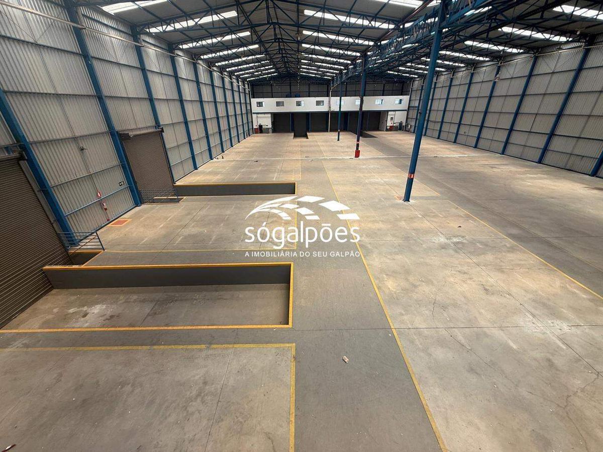 Galpão, Distrito Industrial Bandeirinhas, 9 Vagas