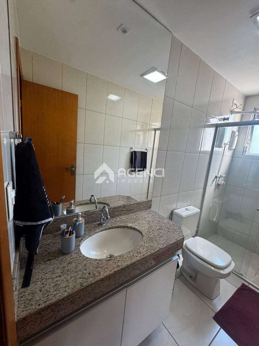 Apartamento, Castelo, 3 Quartos, 0 Vaga, 1 Suíte