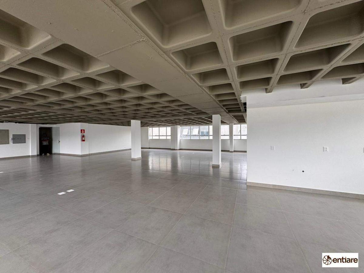 Andar, Estoril, 0 Quarto, 5 Vagas