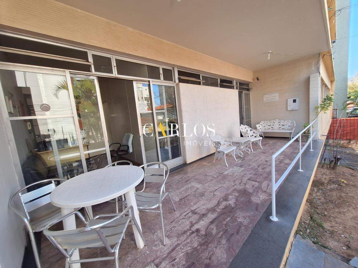 Casa Comercial, São Pedro, 5 Vagas, 5 Suítes