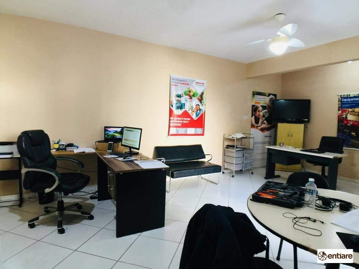 Casa, Jardim Riacho das Pedras, 4 Quartos, 2 Vagas, 1 Suíte