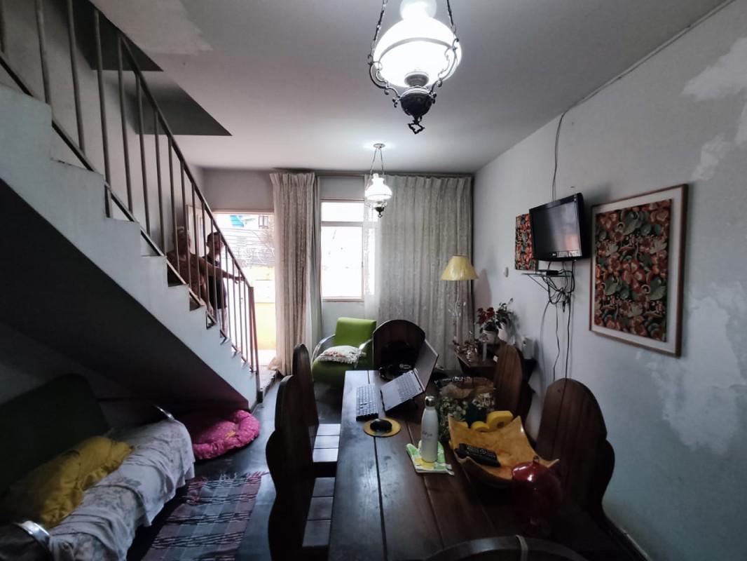 Casa, Milionários, 2 Quartos, 1 Vaga