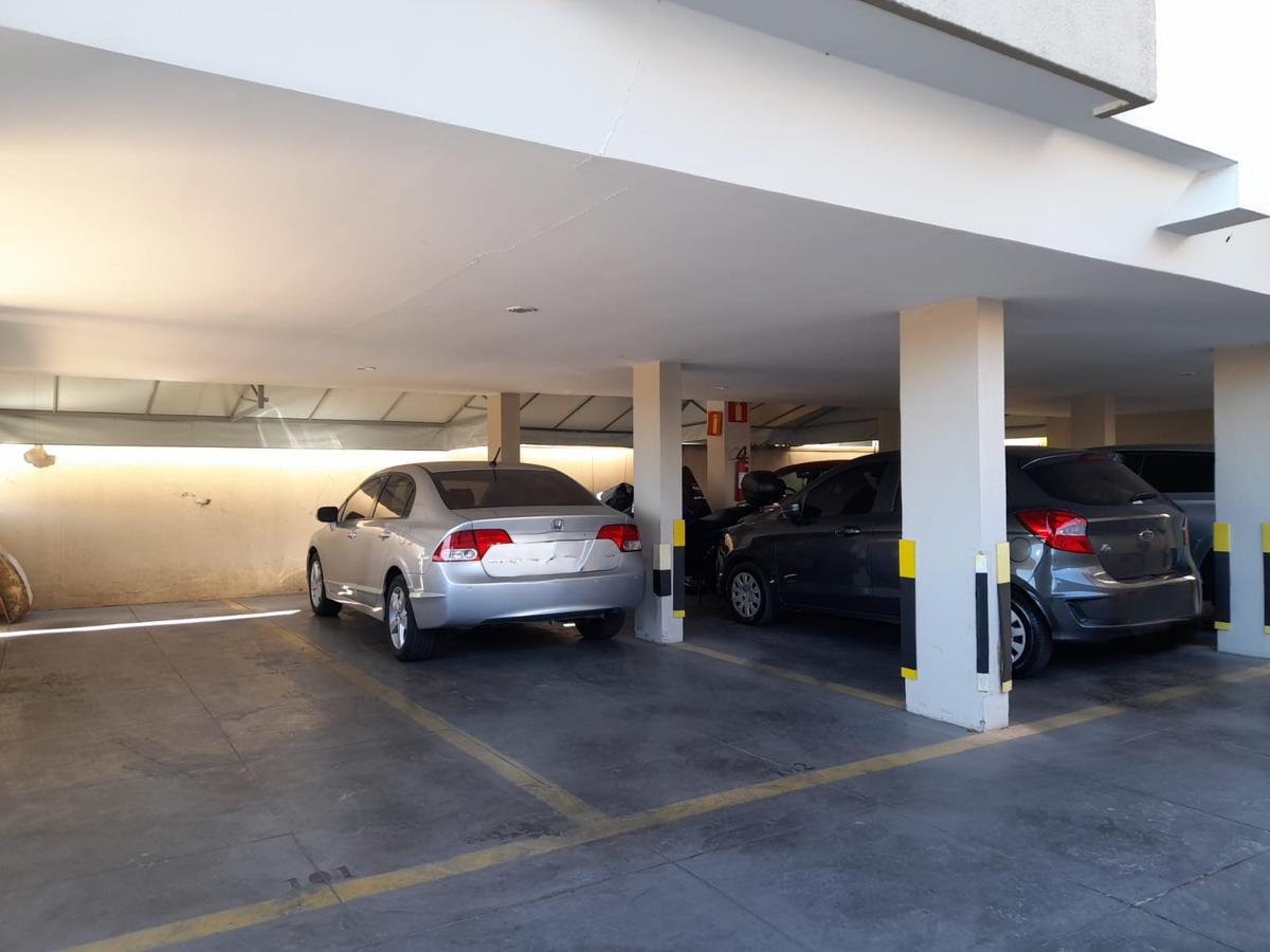 Cobertura, Calafate, 4 Quartos, 2 Vagas, 1 Suíte