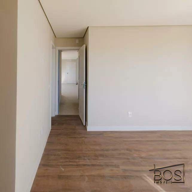Apartamento, Sagrada Família, 2 Quartos, 2 Vagas, 1 Suíte