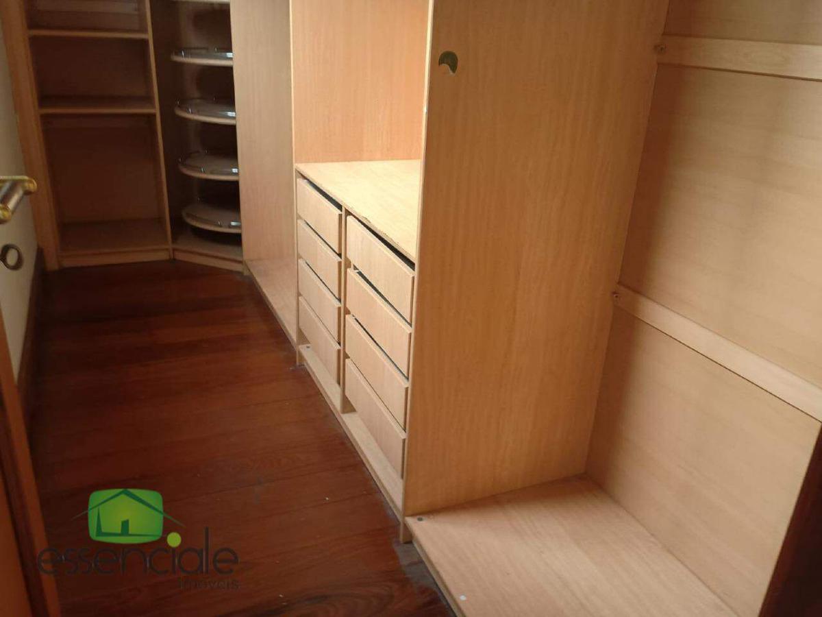 Cobertura, Santa Cruz Industrial, 4 Quartos, 2 Vagas, 1 Suíte