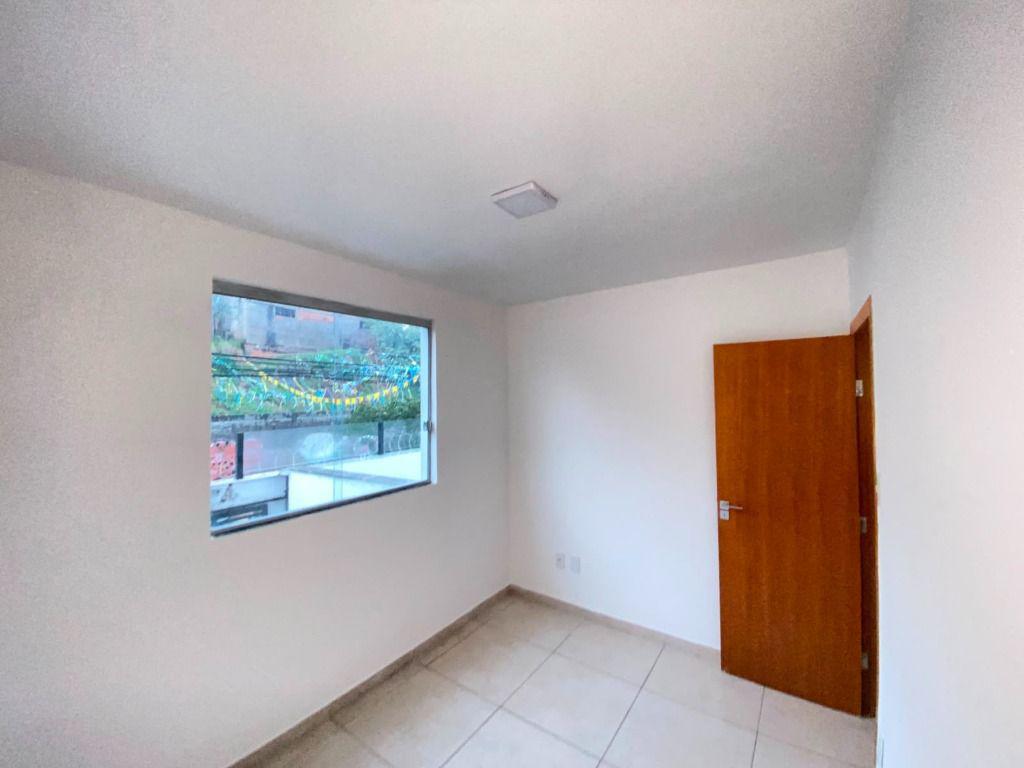 Apartamento, Jardim Vitória, 2 Quartos, 1 Vaga