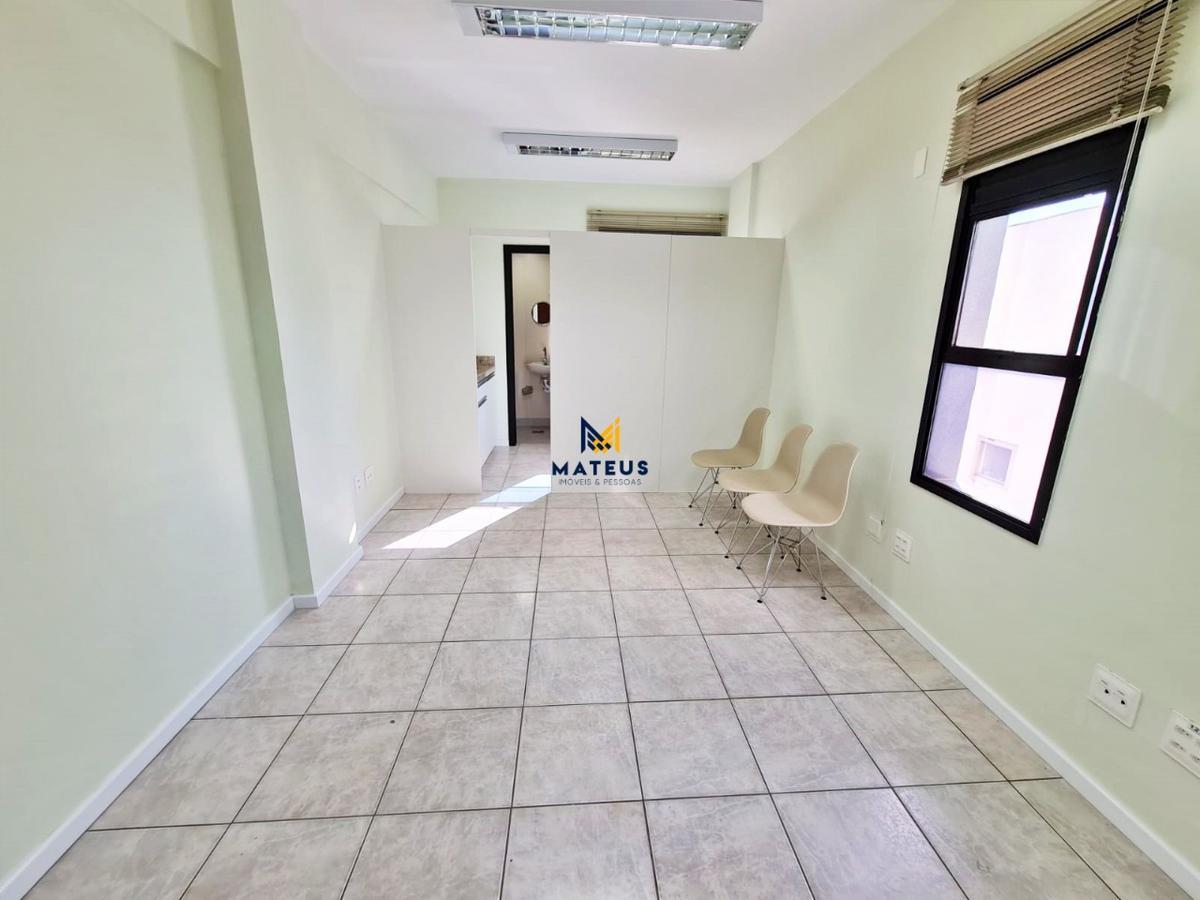 Sala, Barro Preto, 0 Quarto, 0 Vaga