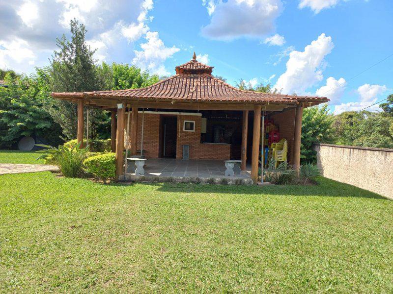 Fazenda, Condomínio Nossa Fazenda, 3 Quartos, 0 Vaga, 3 Suítes