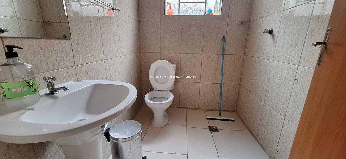 Casa, Industrial, 3 Quartos, 0 Vaga