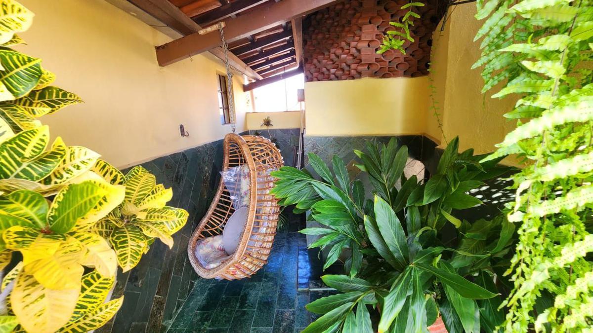 Casa, Sagrada Família, 8 Quartos, 3 Vagas, 3 Suítes