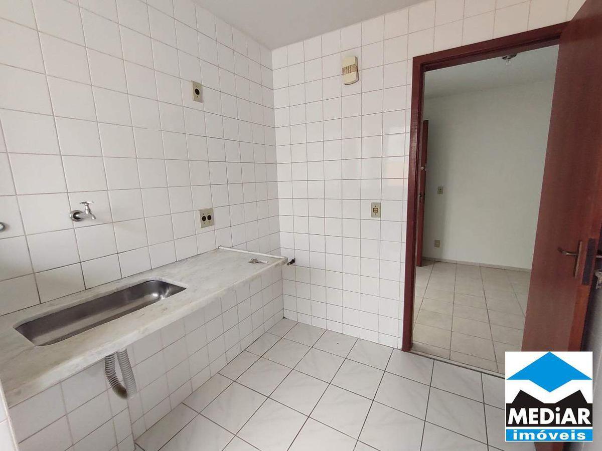 Apartamento, Floresta, 3 Quartos, 2 Vagas, 1 Suíte