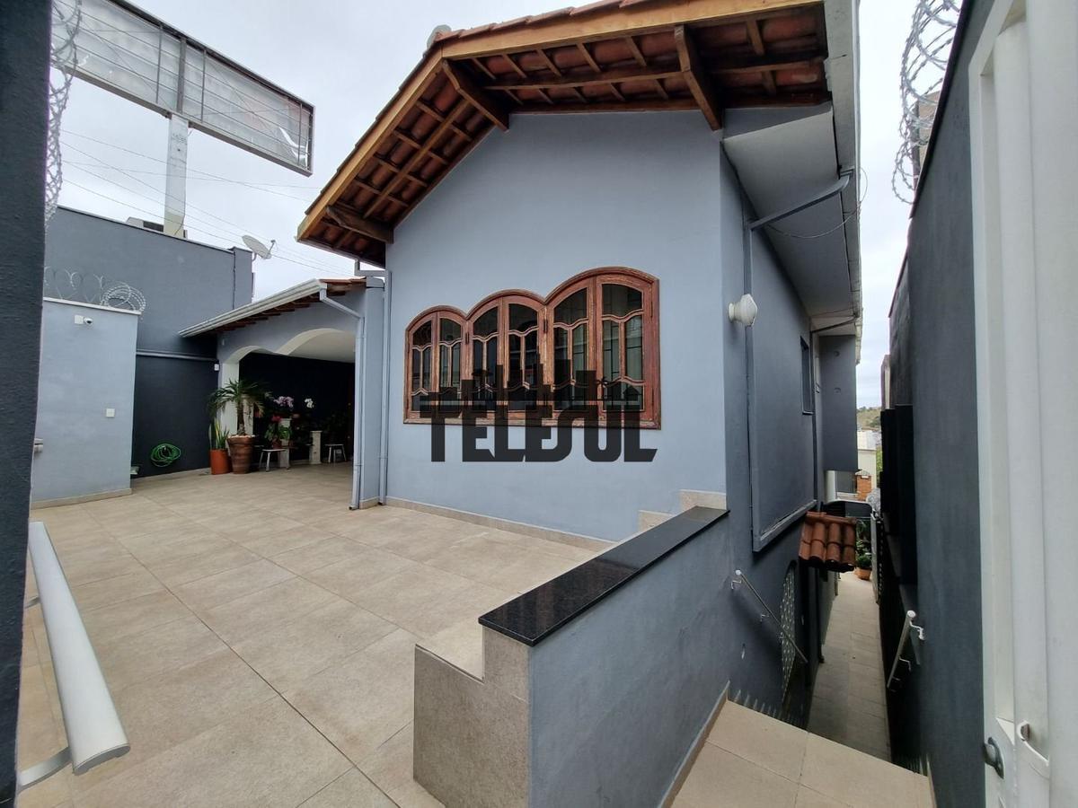 Casa, Vila Pinto, 6 Quartos, 2 Vagas, 2 Suítes