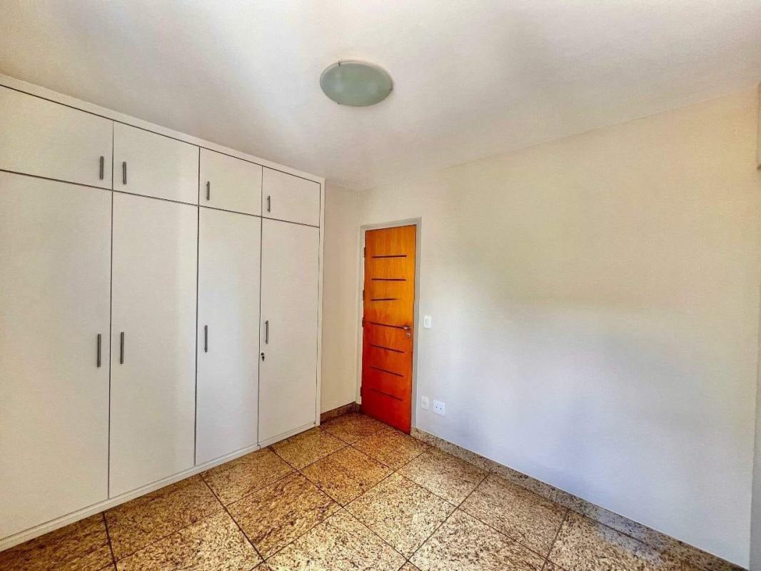 Apartamento, Funcionários, 4 Quartos, 2 Vagas, 2 Suítes