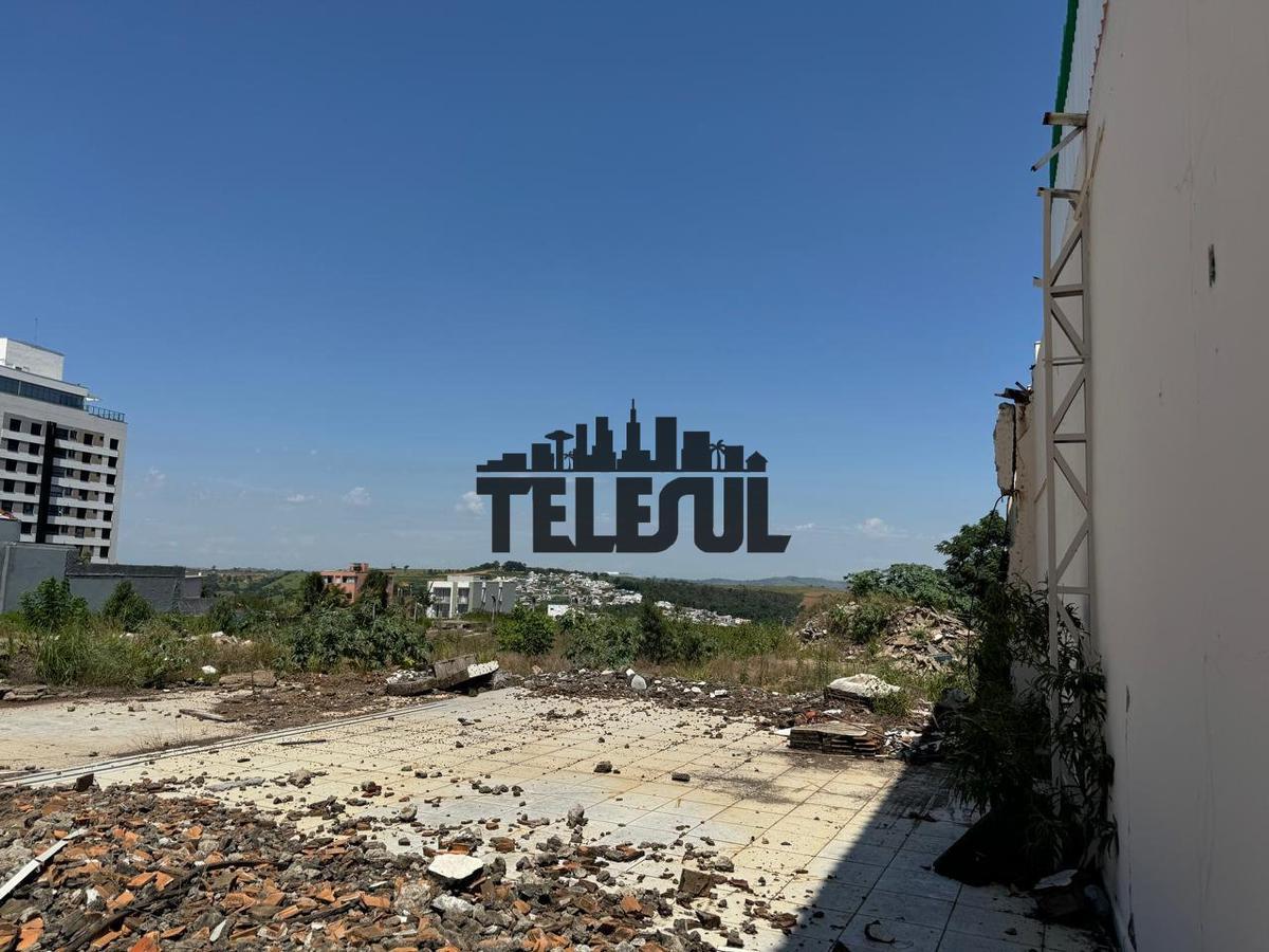 Lote, Jardim Andere, 0 Quarto, 0 Vaga