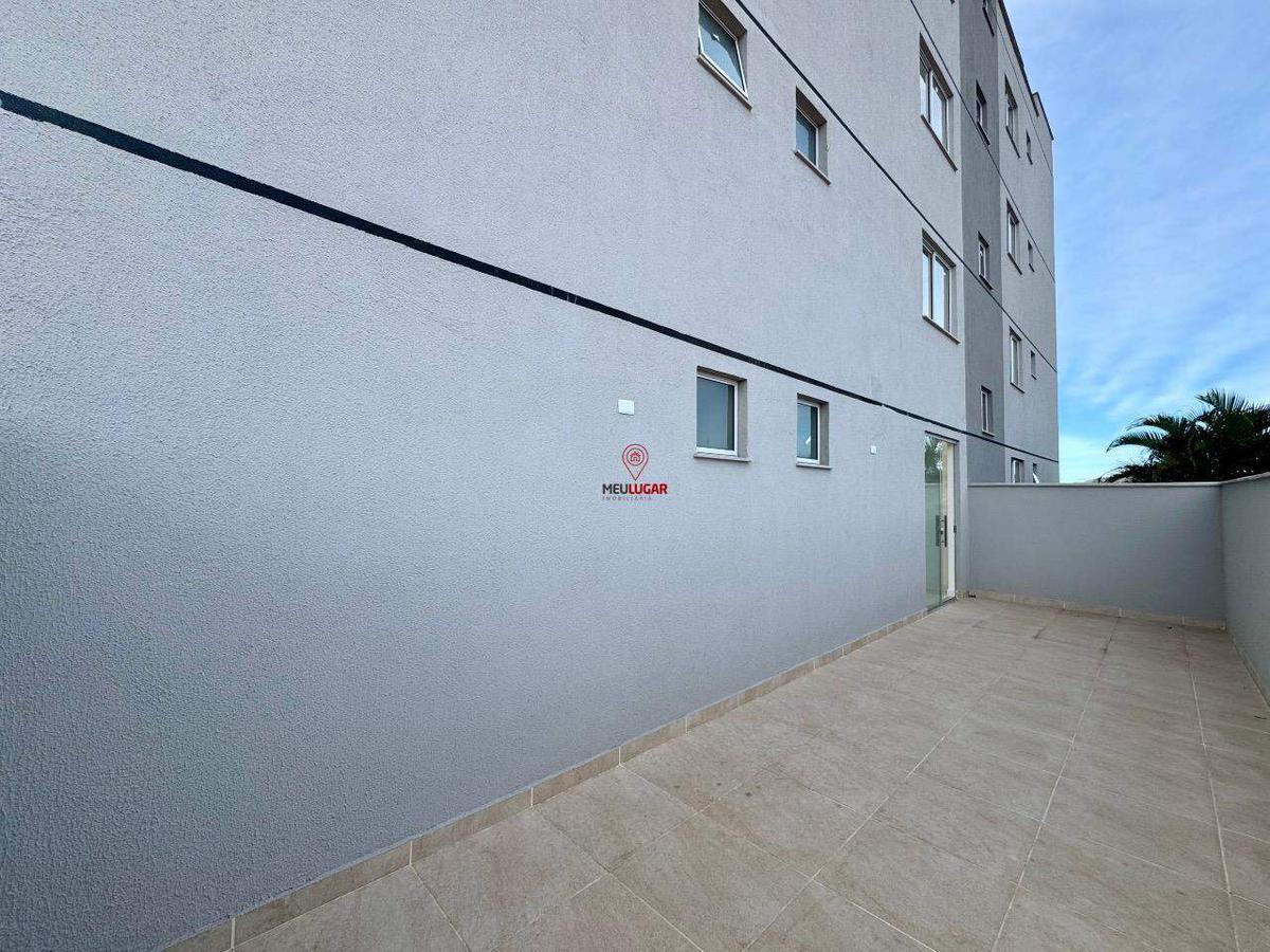 Apartamento, Miramar (barreiro), 3 Quartos, 1 Vaga, 1 Suíte