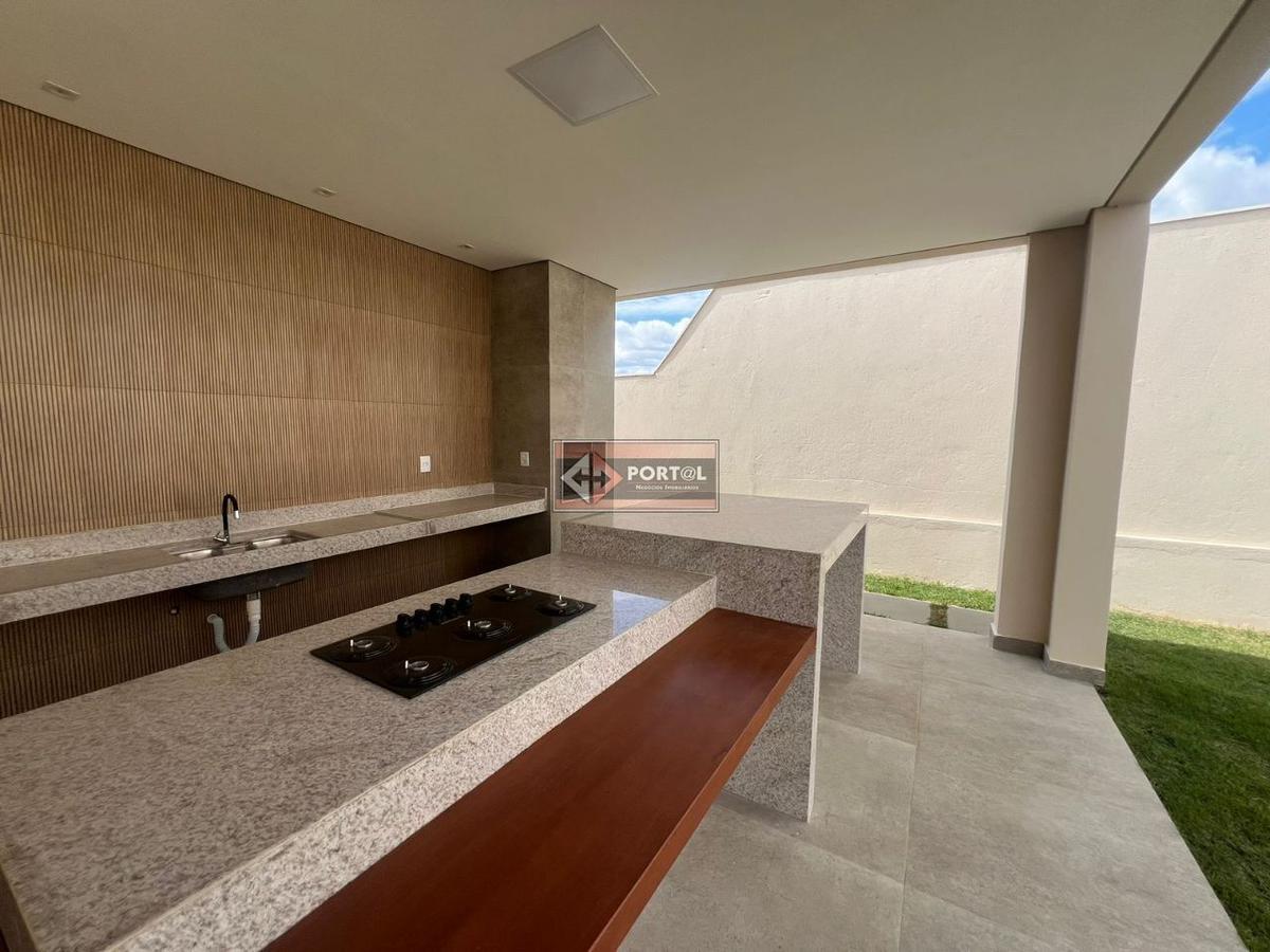 Casa, Palmital, 3 Quartos, 2 Vagas, 1 Suíte