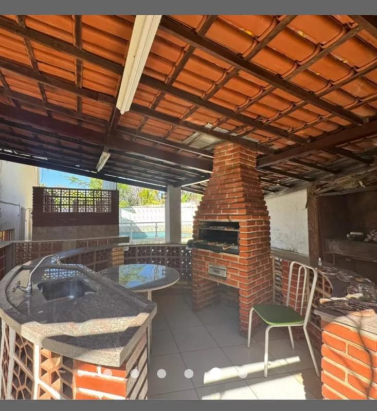 Casa, Recanto do Poeta, 4 Quartos, 10 Vagas, 2 Suítes