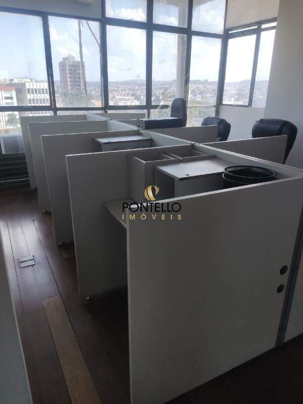 Sala, Centro, 0 Quarto, 0 Vaga, 1 Suíte