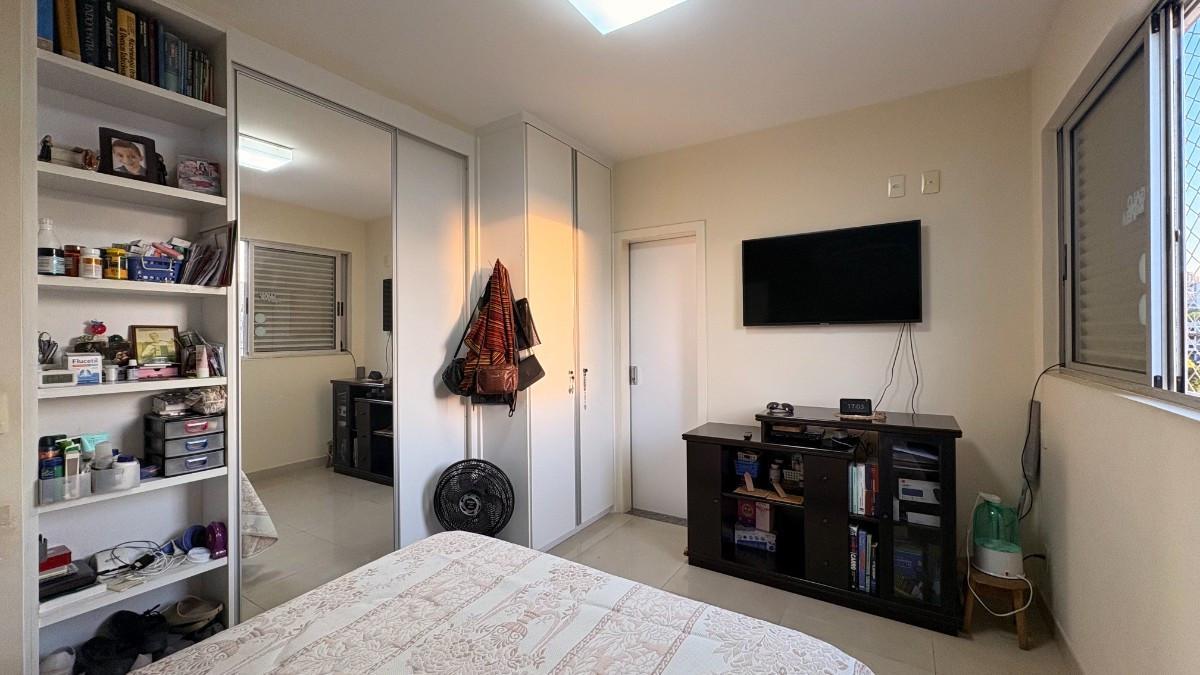 Apartamento, Estoril, 3 Quartos, 2 Vagas, 1 Suíte