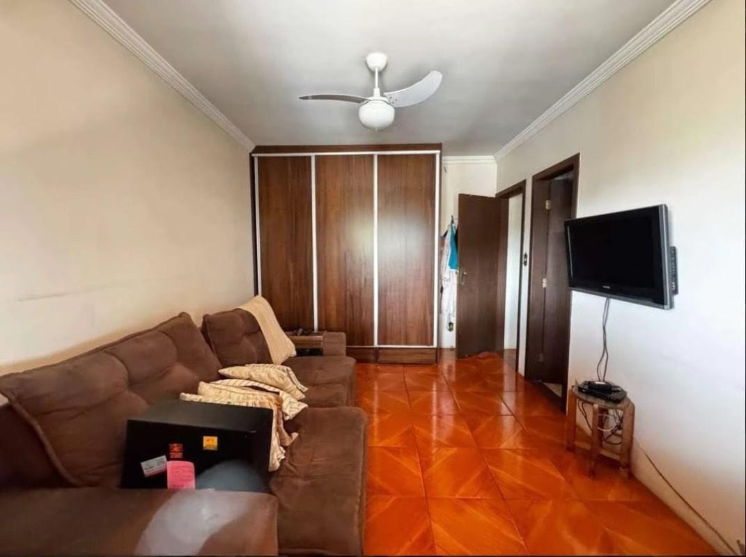 Casa, Jardim América, 5 Quartos, 4 Vagas, 2 Suítes