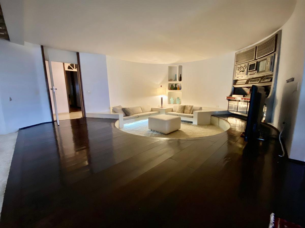 Casa, São Luiz (pampulha), 5 Quartos, 10 Vagas, 5 Suítes