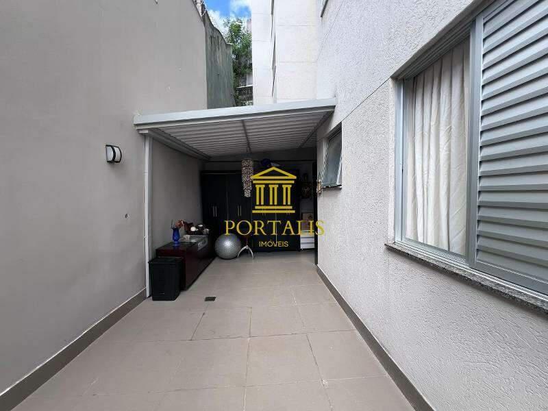 Apartamento, Serra, 2 Quartos, 2 Vagas, 2 Suítes