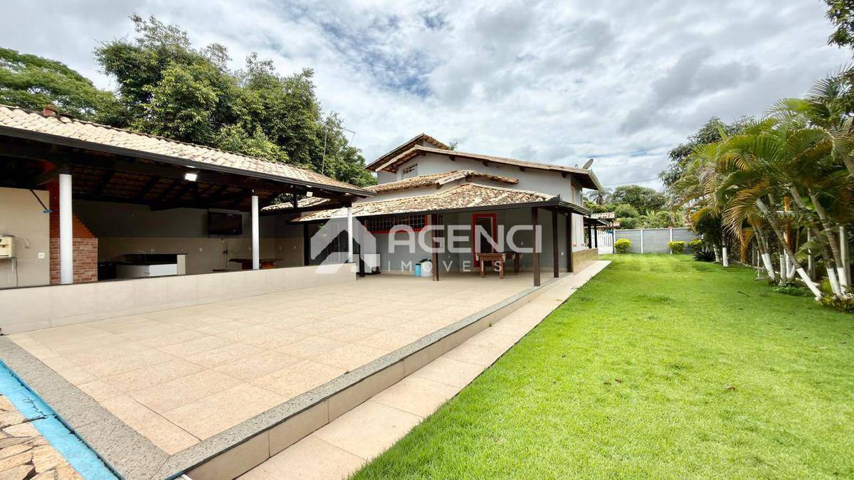 Casa, Cidade Jardim, 3 Quartos, 0 Vaga, 3 Suítes