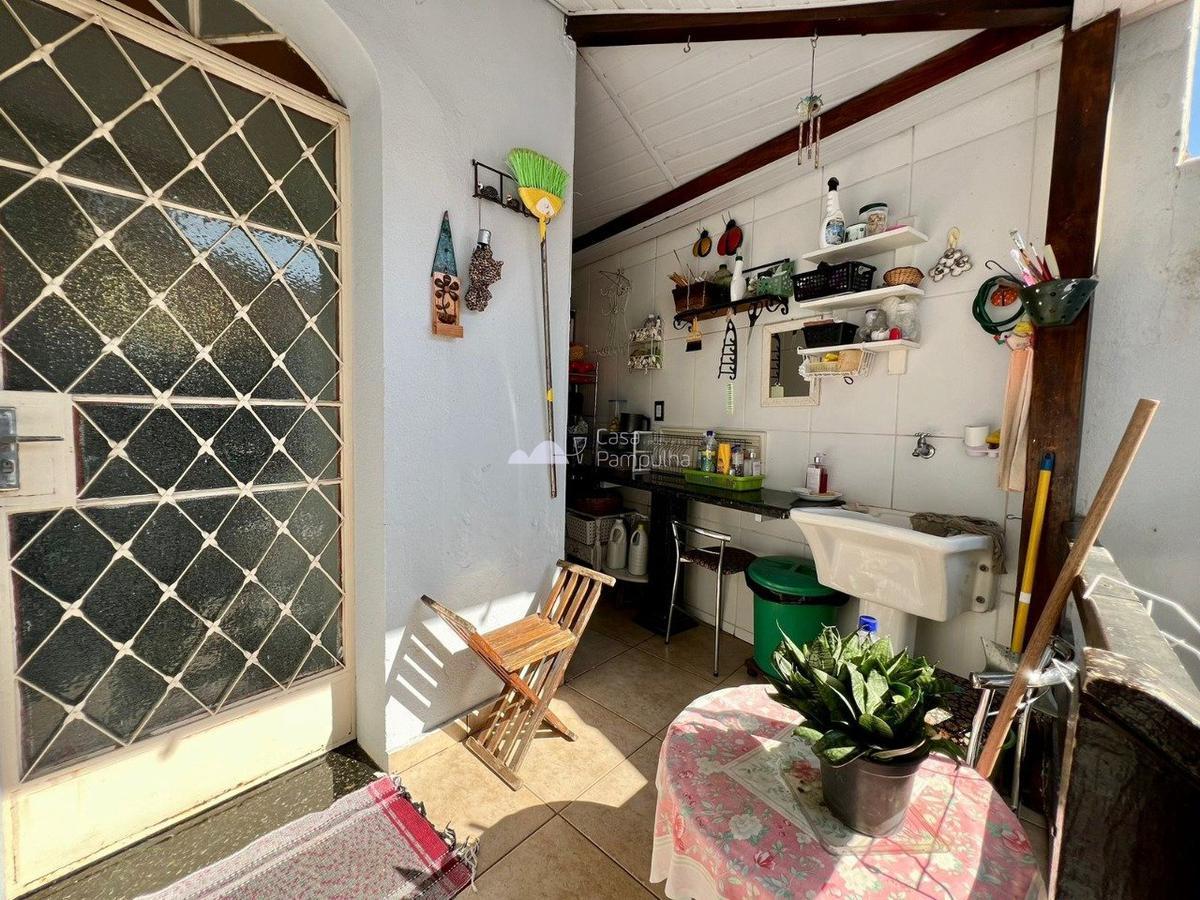 Casa, Planalto, 6 Quartos, 4 Vagas, 2 Suítes
