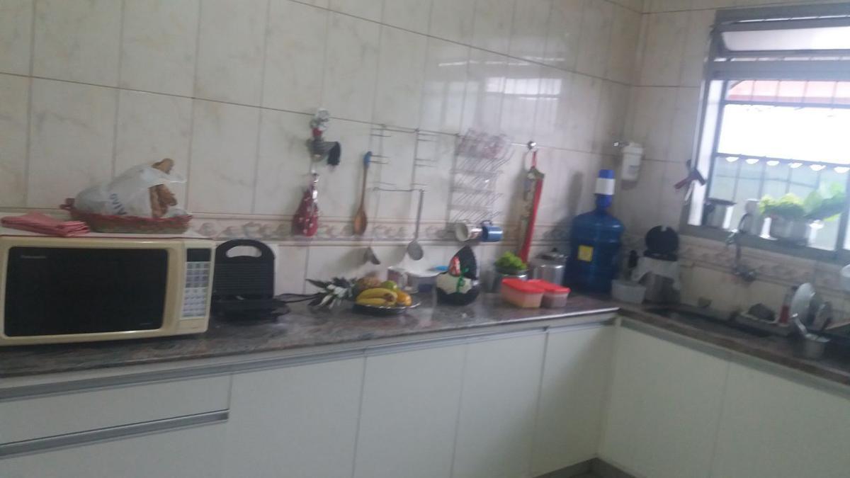 Casa, Cachoeirinha, 9 Quartos, 4 Vagas, 3 Suítes