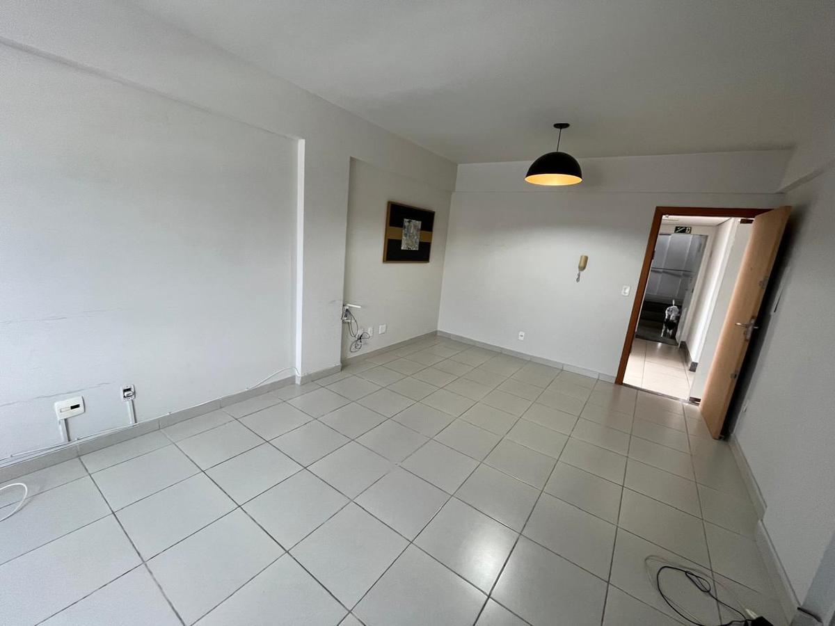 Sala, Padre Eustáquio, 0 Quarto, 1 Vaga